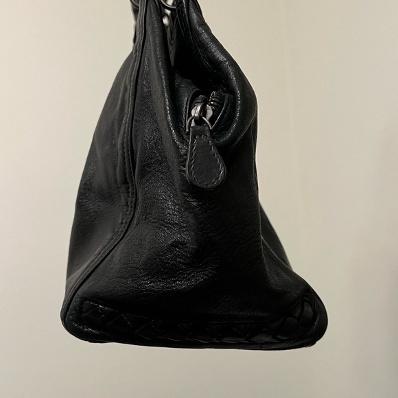 Bottega Veneta Black Leather Tote – Vintage / Intrecciato Handles – 17” - Picture 3 of 16